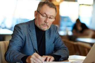 Márcio André Savi explica como grandes obras de infraestrutura impactam a economia, a mobilidade e a qualidade de vida local.