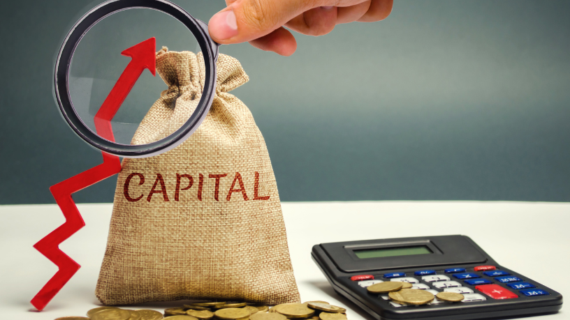 Edinei Jara de Oliveira compartilha estratégias para organizar o capital de giro em momentos de incerteza.